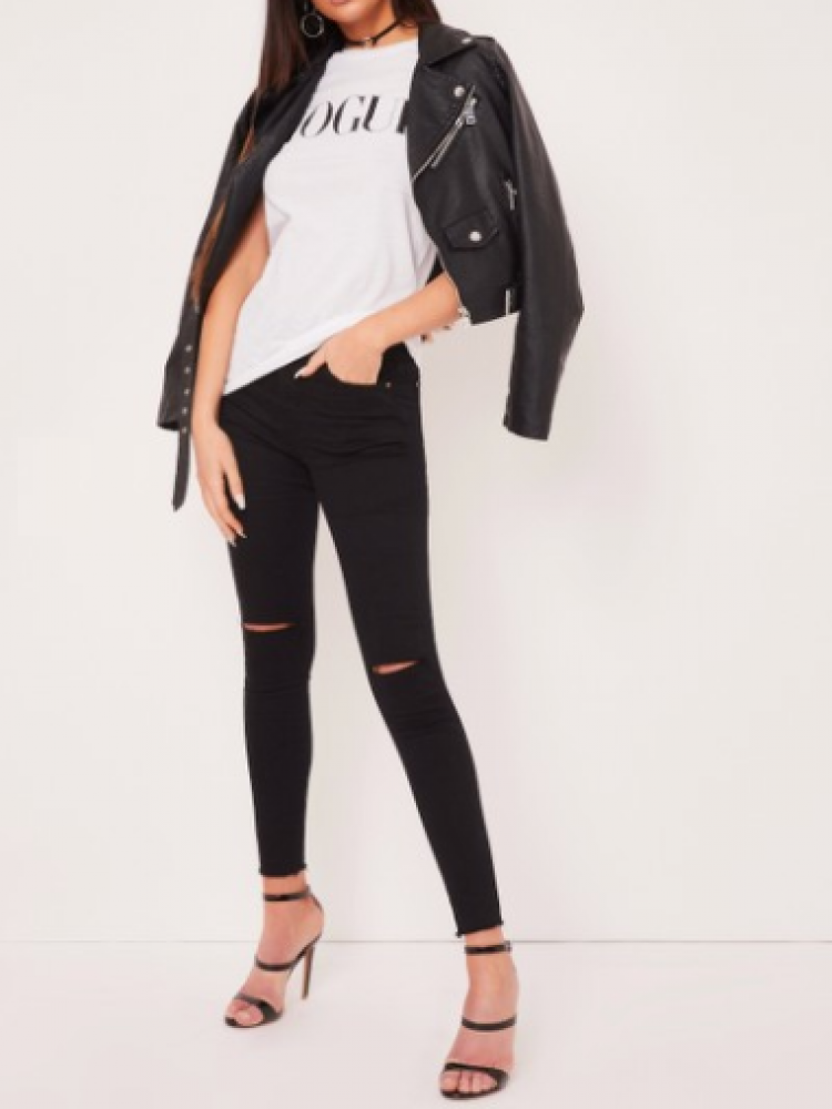 Veronica White Vogue Slogan T-Shirt Standing